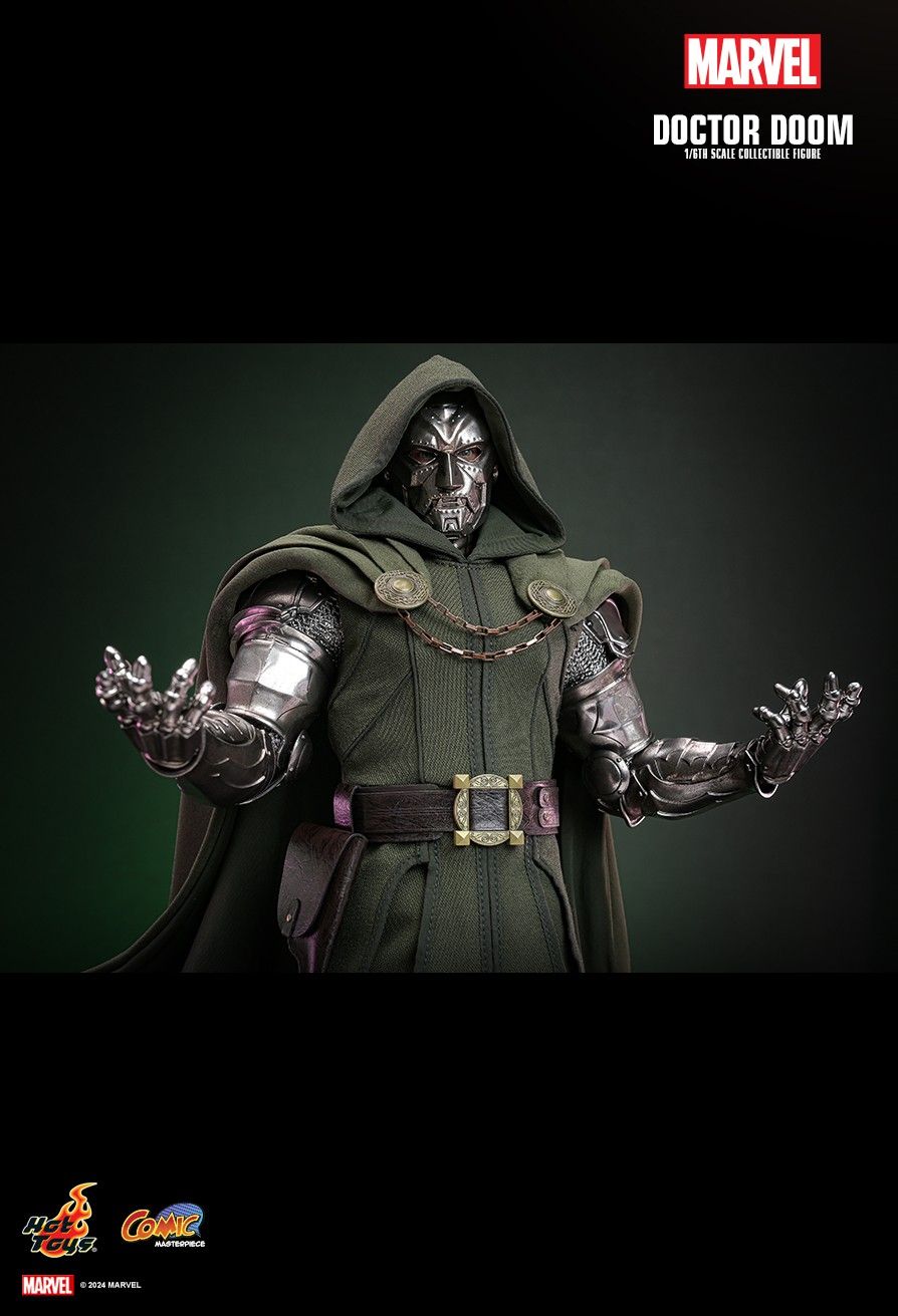 HOT TOYS MARVEL DOCTOR DOOM SPECIAL CMS022B