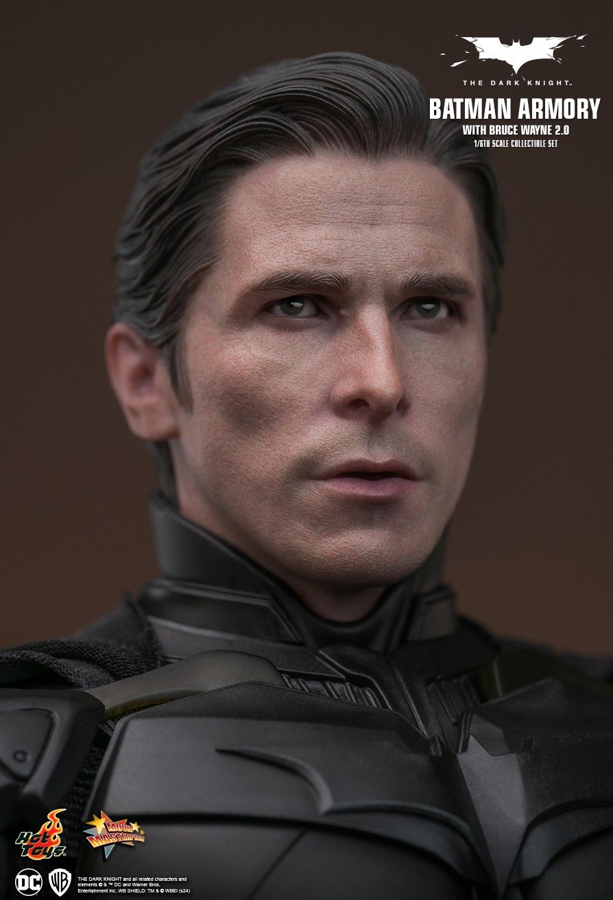 HOT TOYS BATMAN THE DARK KNIGHT ARMORY WITH BRUCE WAYNE 2.0 MMS750
