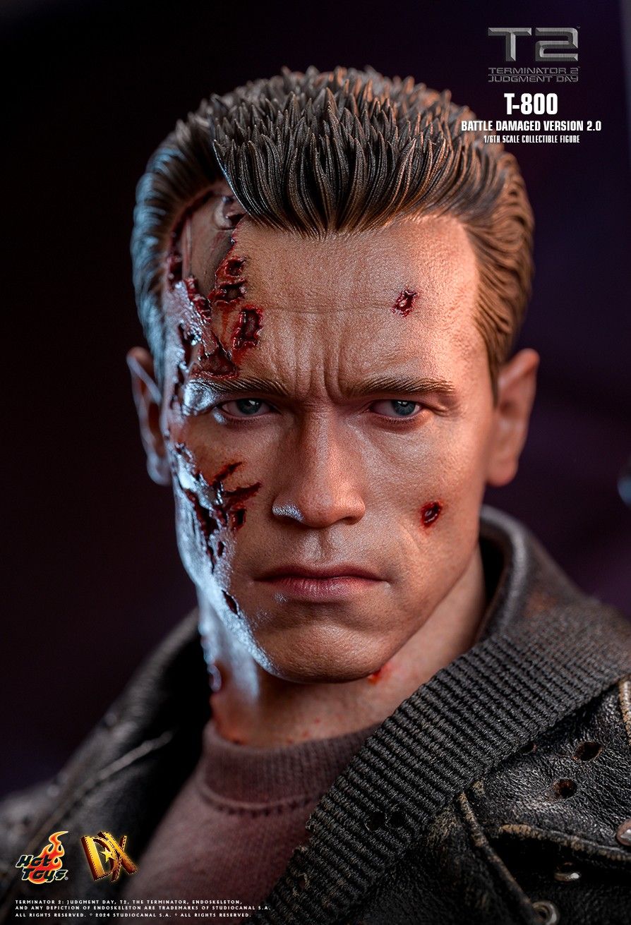 HOT TOYS TERMINATOR 2 JUDGEMENT DAY T-800 BATTLE DAMAGED VERSION 2.0 DX-46