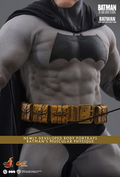 HOT TOYS DC COMICS BATMAN THE DARK KNIGHT RETURNS CMS024