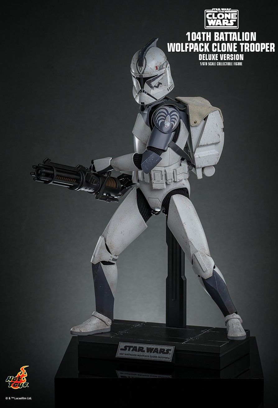 STAR WARS THE CLONE WARS 104TH BATTALION WOLFPACK CLONE TROOPER DELUXE TMS143