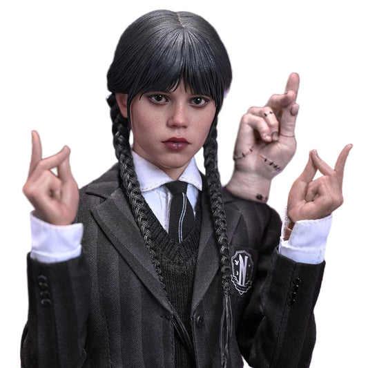 HOT TOYS NETFLIX WEDNESDAY JENNA ORTEGA TMS135